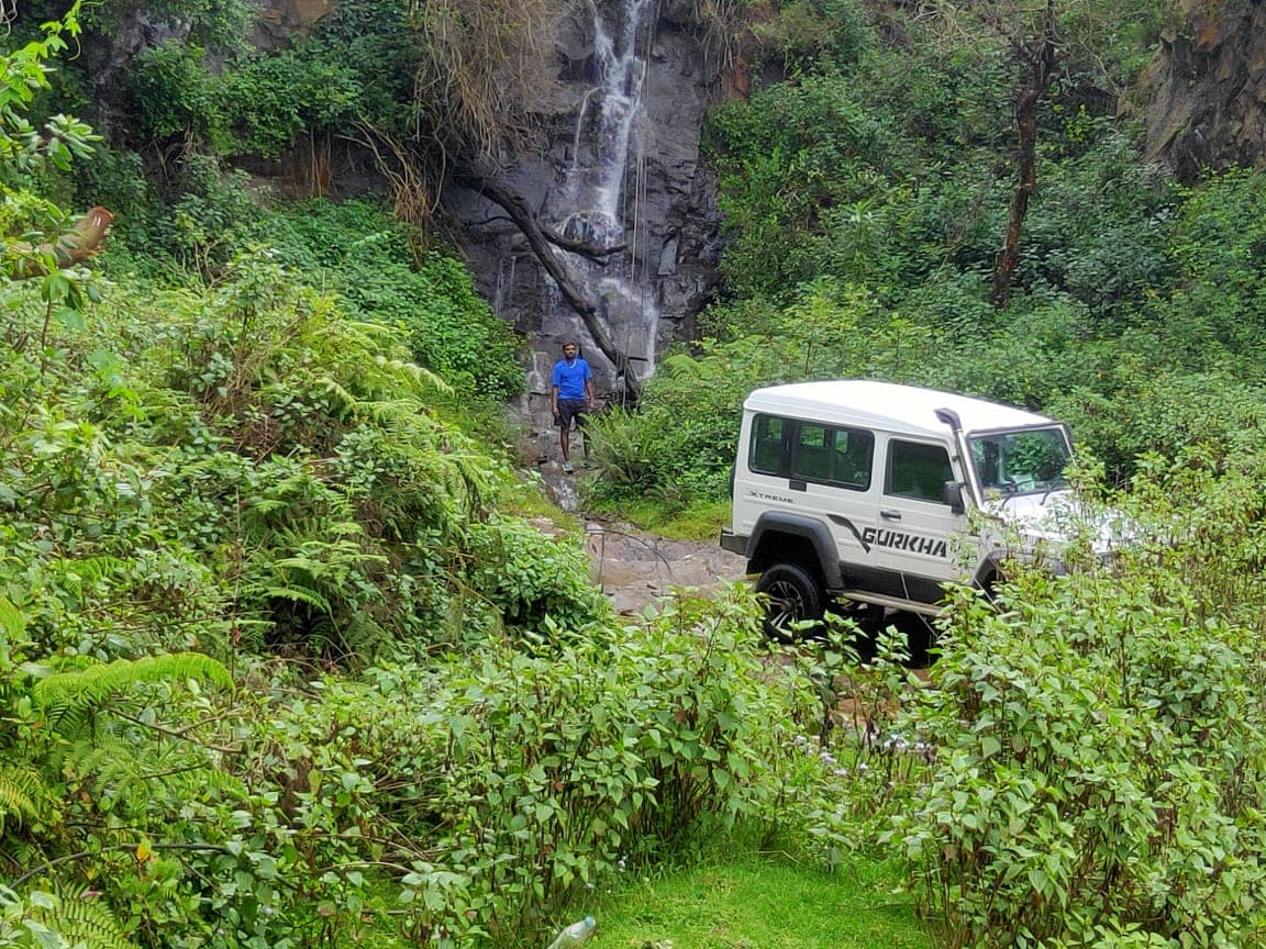 Poomparai Falls